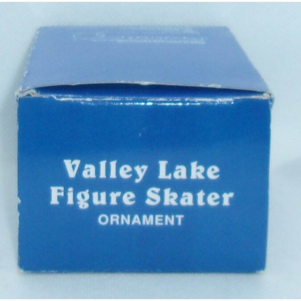 *NEW* DEPARTMENT 56 Valley Lake Figure Skater Ornament~RARE~RETIRED Pink/White - Picture 7 of 8